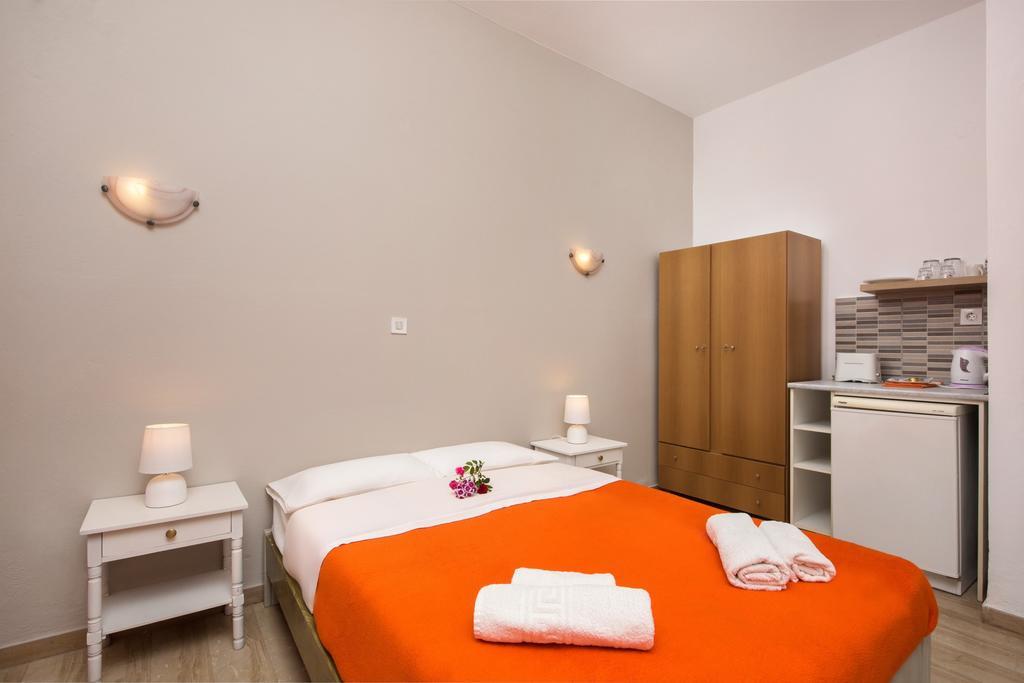 Argo Pool & Bar Aparthotel Benitses  Luaran gambar